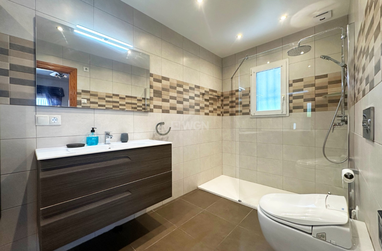 Odsprzedaż - Villa - Orihuela Costa - Costa Blanca