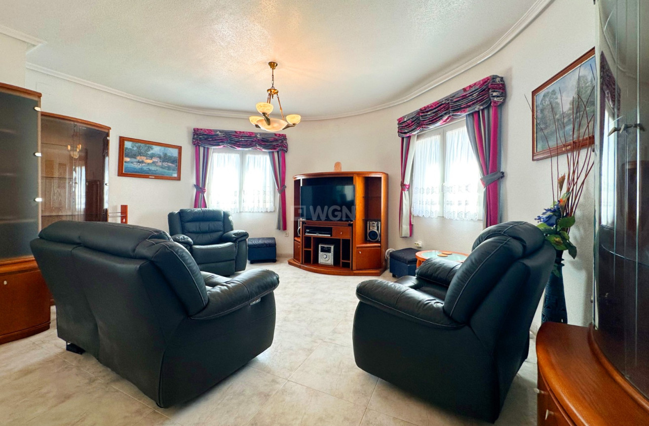 Odsprzedaż - Villa - Orihuela Costa - Costa Blanca