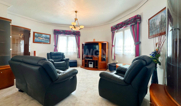 Odsprzedaż - Villa - Orihuela Costa - Costa Blanca