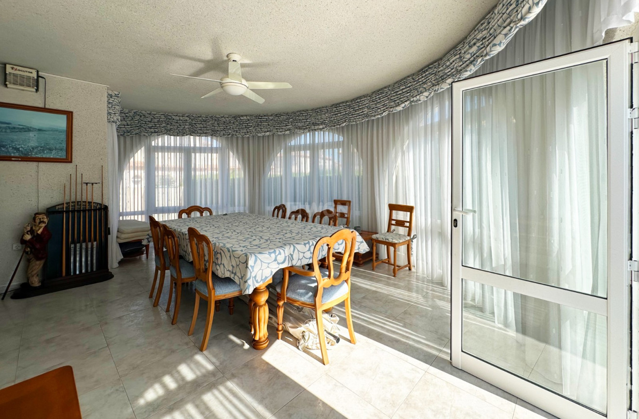 Odsprzedaż - Villa - Orihuela Costa - Costa Blanca