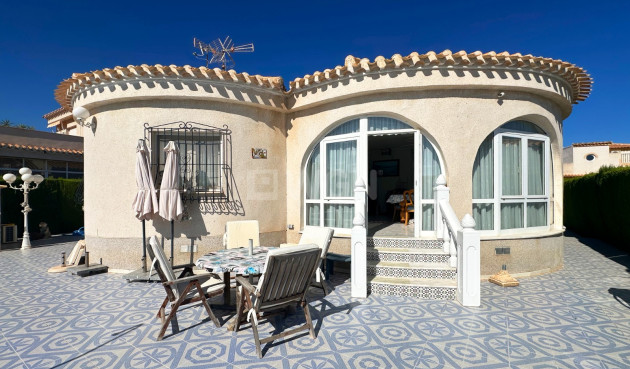 Odsprzedaż - Villa - Orihuela Costa - Costa Blanca