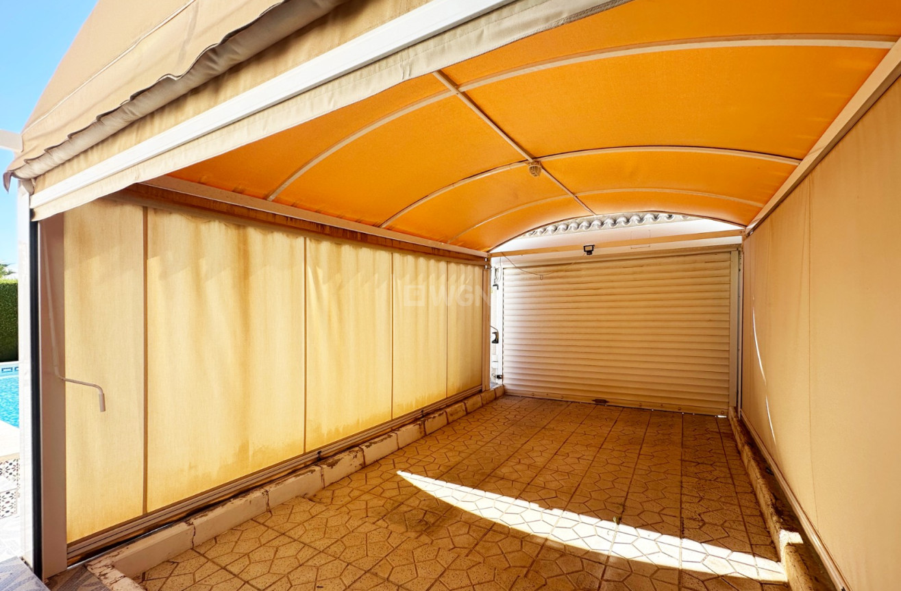 Odsprzedaż - Villa - Orihuela Costa - Costa Blanca