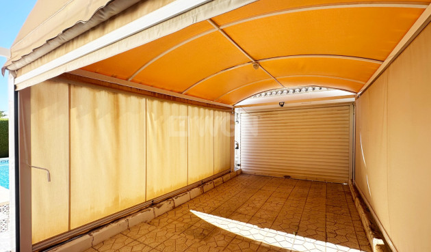 Odsprzedaż - Villa - Orihuela Costa - Costa Blanca