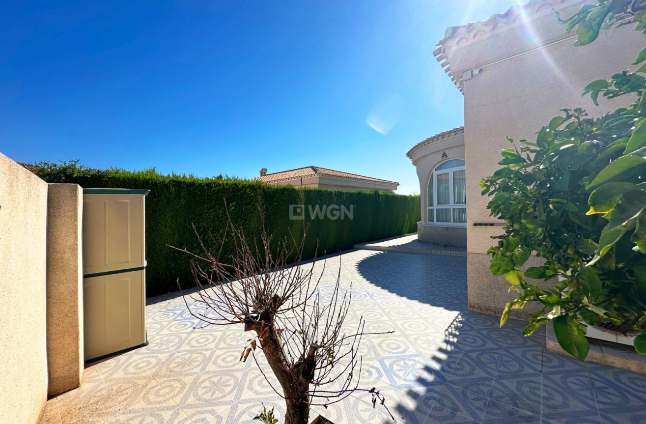 Odsprzedaż - Villa - Orihuela Costa - Costa Blanca