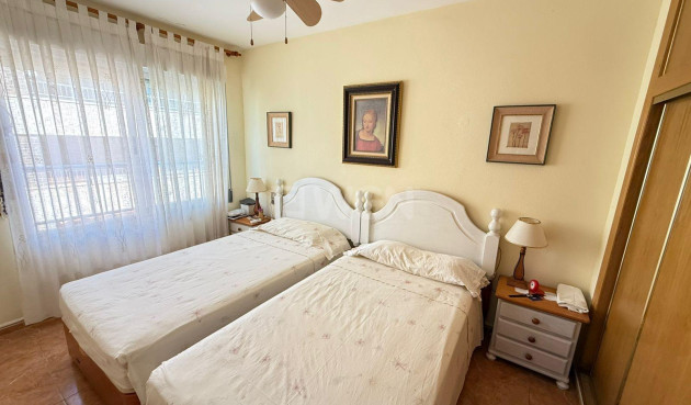 Wiederverkauf - Wohnung - Torrevieja - Playa del Cura