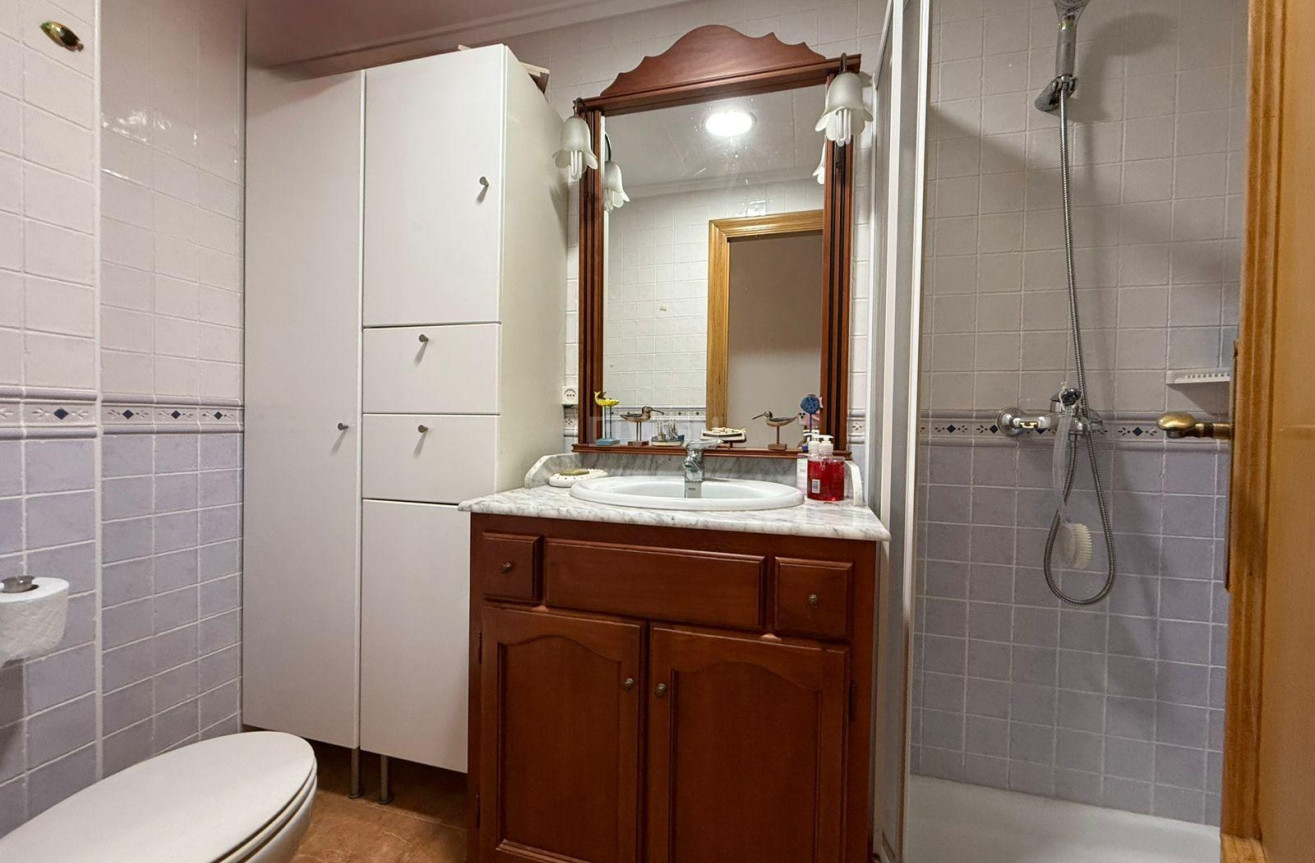 Wiederverkauf - Wohnung - Torrevieja - Playa del Cura