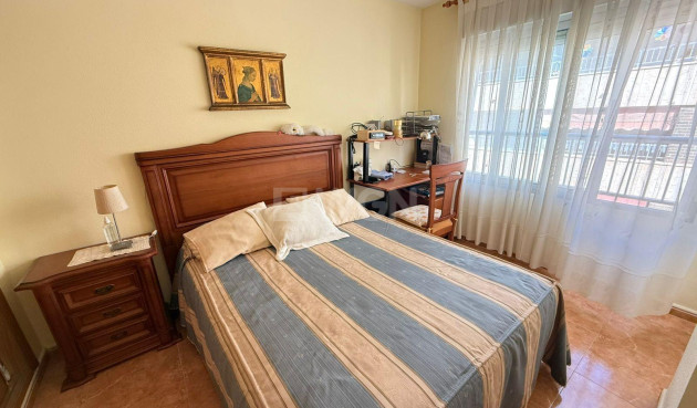 Wiederverkauf - Wohnung - Torrevieja - Playa del Cura