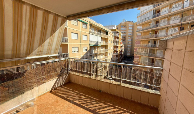 Wiederverkauf - Wohnung - Torrevieja - Playa del Cura