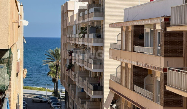 Wiederverkauf - Wohnung - Torrevieja - Playa del Cura