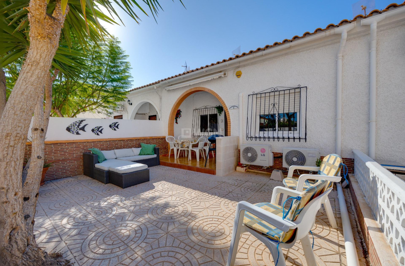 Reventa - Adosado - Torrevieja - Nueva Torrevieja