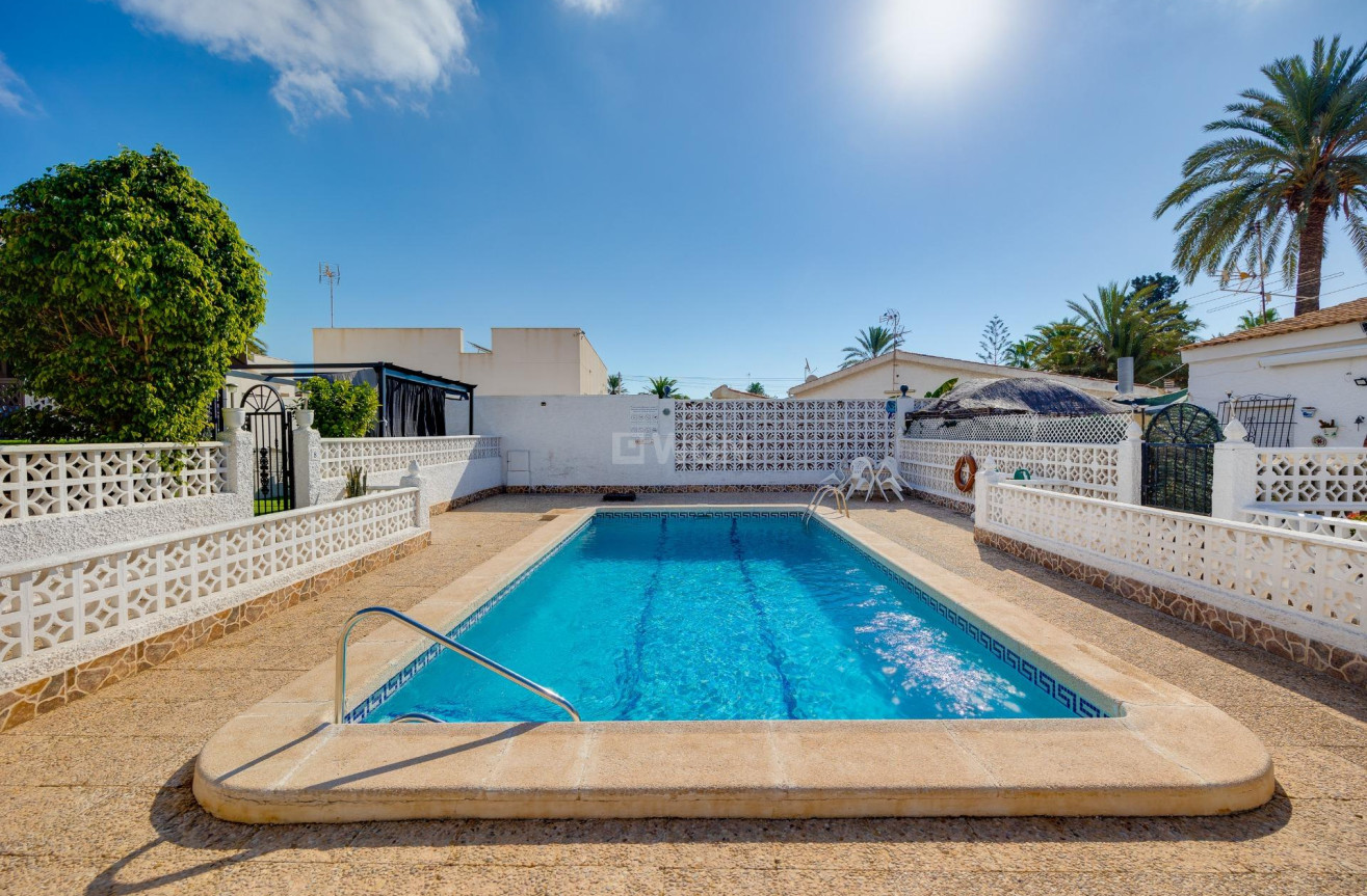 Reventa - Adosado - Torrevieja - Nueva Torrevieja