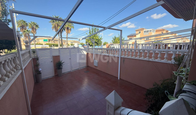 Resale - Villa - Torrevieja - El Limonar