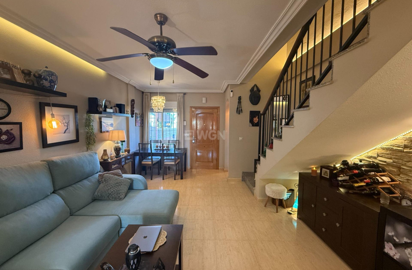 Resale - Villa - Torrevieja - El Limonar