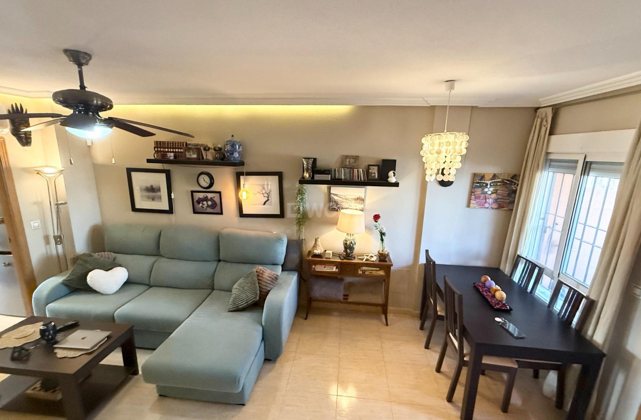 Resale - Villa - Torrevieja - El Limonar