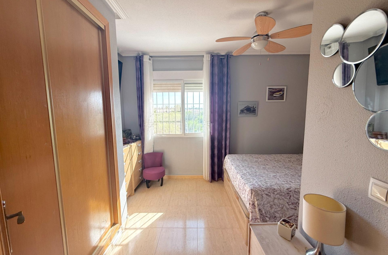 Resale - Villa - Torrevieja - El Limonar