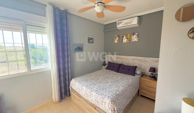 Resale - Villa - Torrevieja - El Limonar