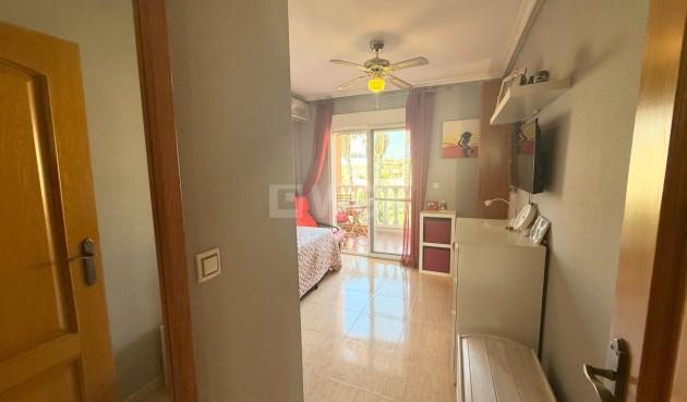 Resale - Villa - Torrevieja - El Limonar