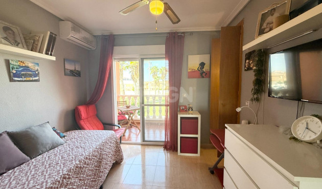 Resale - Villa - Torrevieja - El Limonar