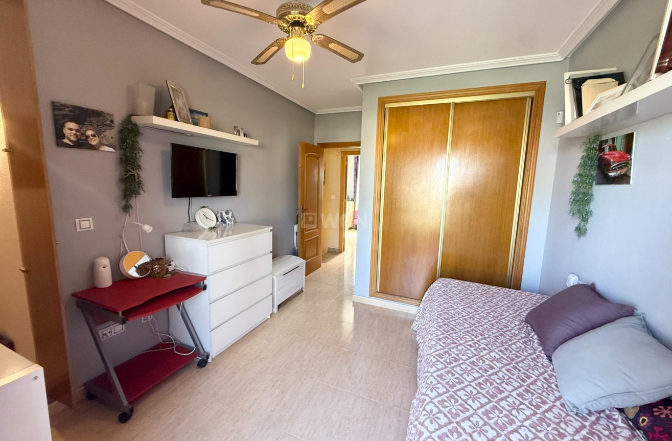 Resale - Villa - Torrevieja - El Limonar