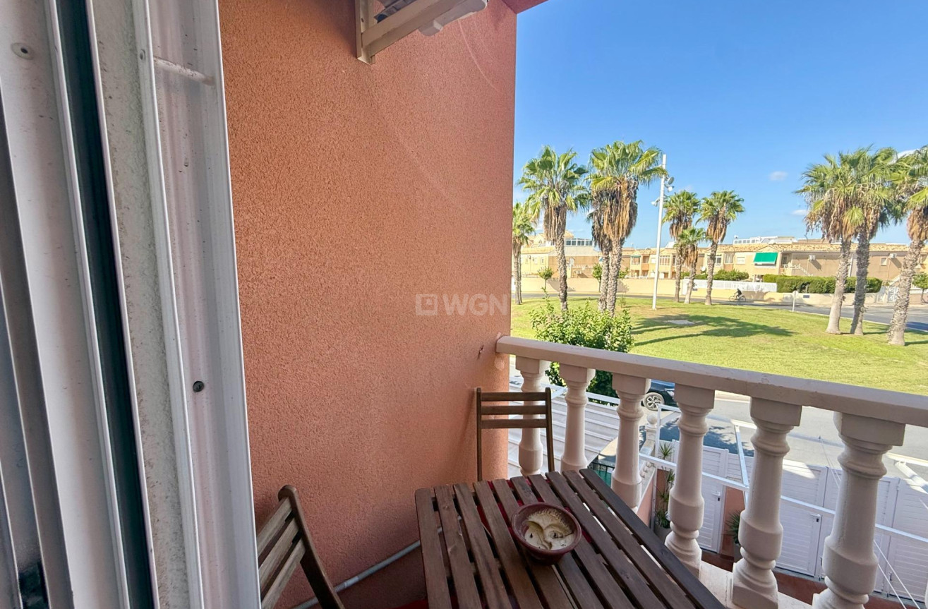 Resale - Villa - Torrevieja - El Limonar