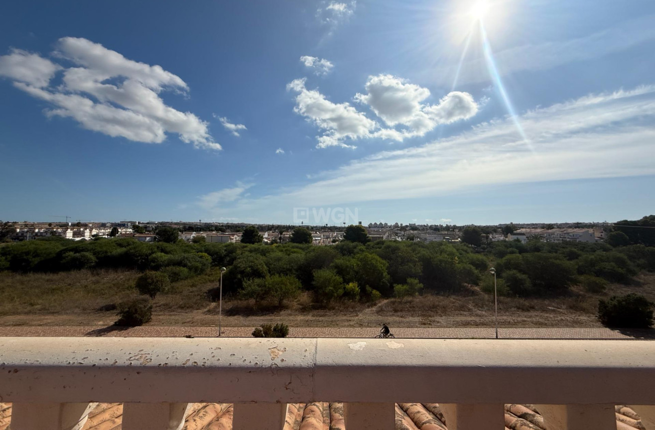 Resale - Villa - Torrevieja - El Limonar