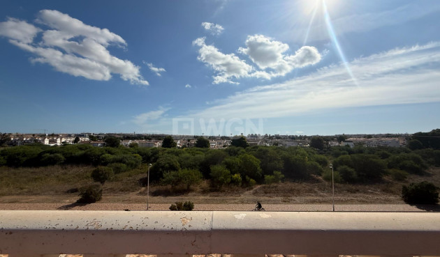 Resale - Villa - Torrevieja - El Limonar