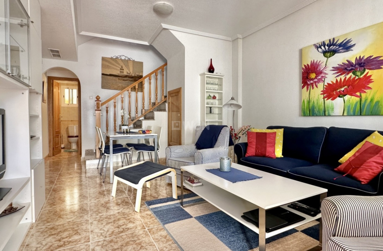 Odsprzedaż - Kamienica - Orihuela Costa - Costa Blanca