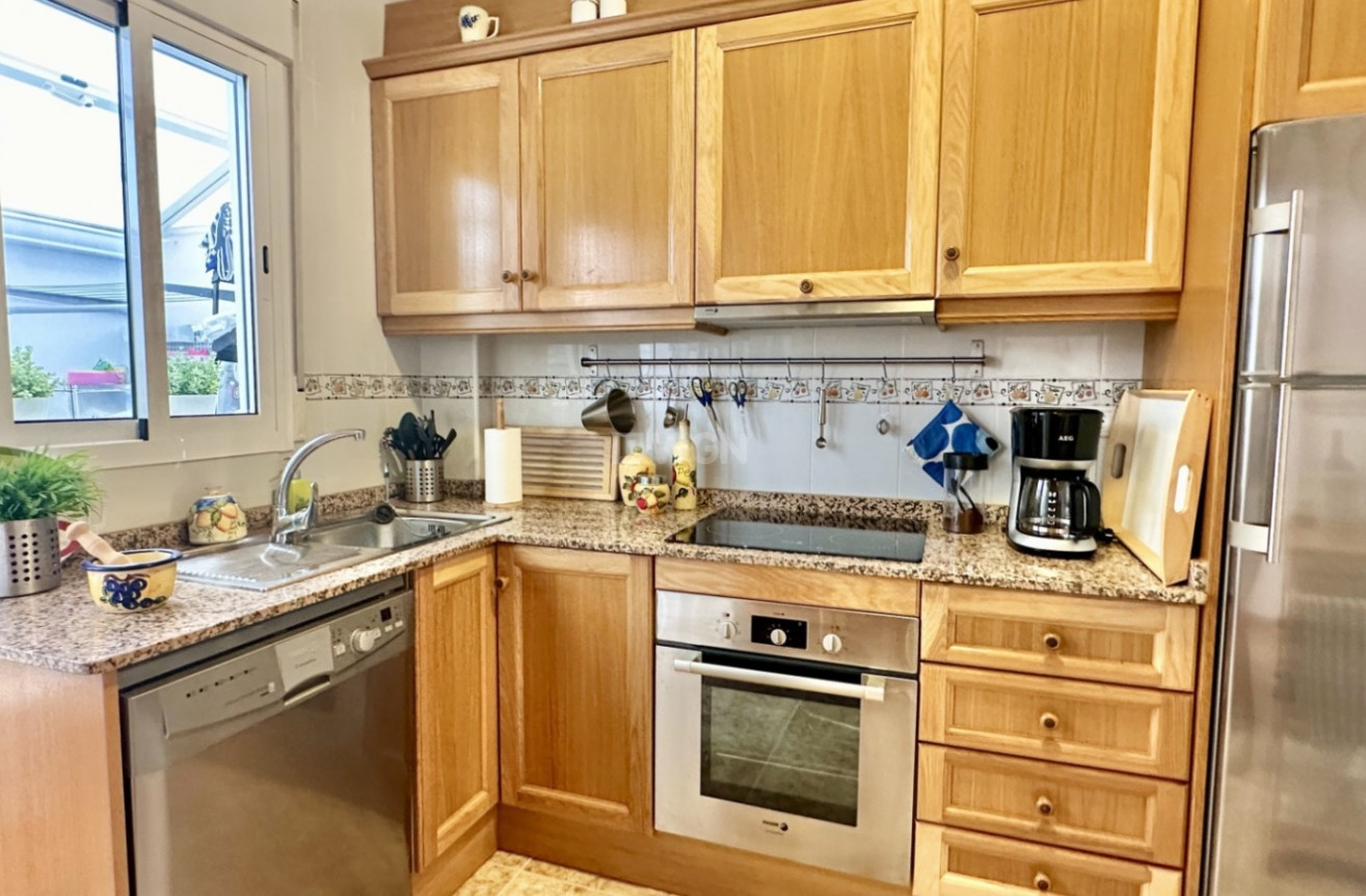 Odsprzedaż - Kamienica - Orihuela Costa - Costa Blanca