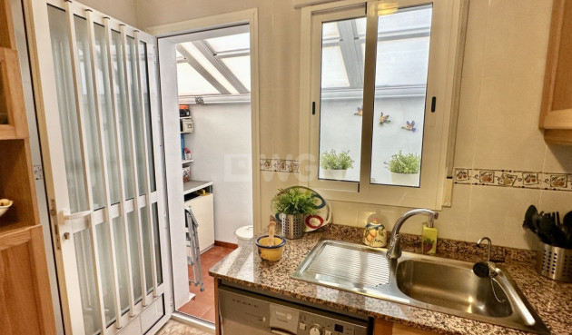 Odsprzedaż - Kamienica - Orihuela Costa - Costa Blanca