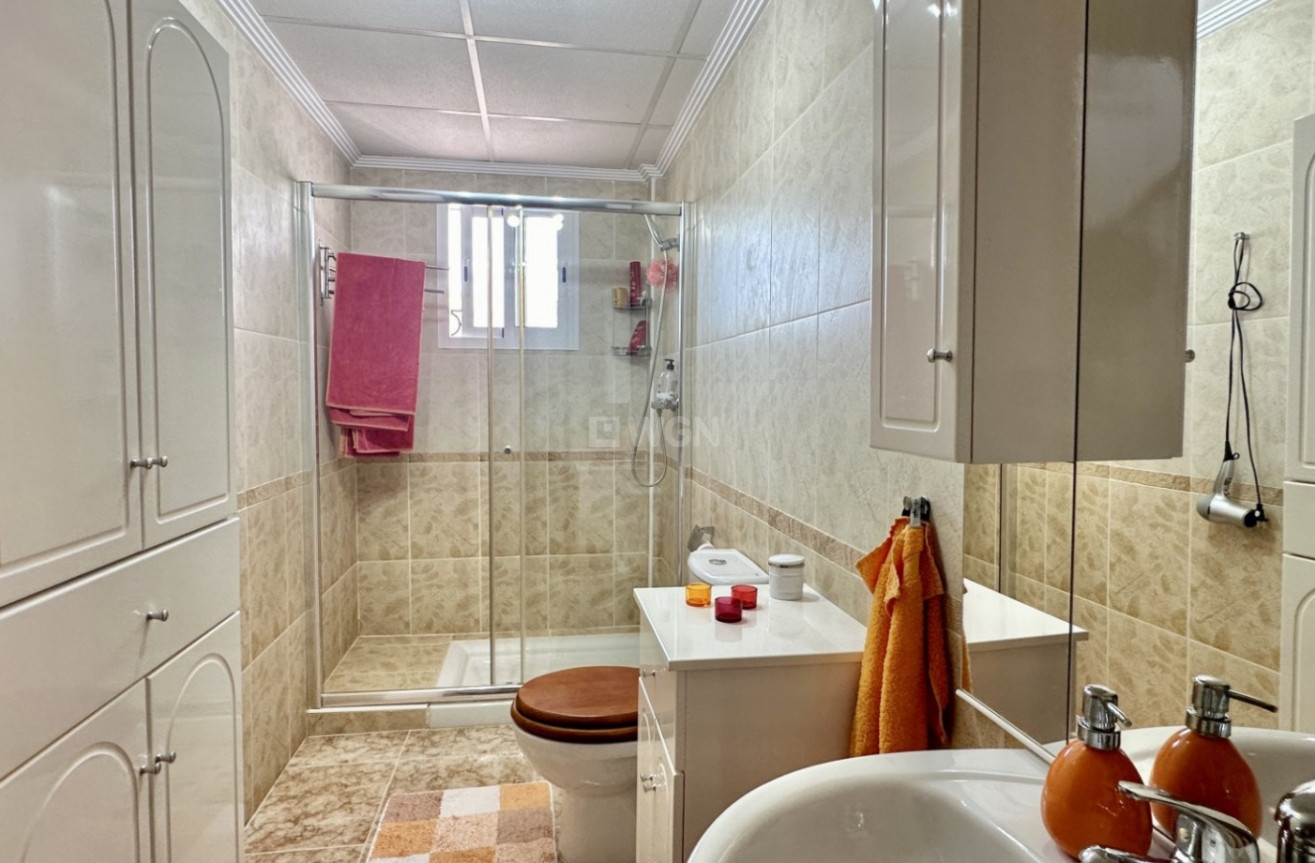 Odsprzedaż - Kamienica - Orihuela Costa - Costa Blanca