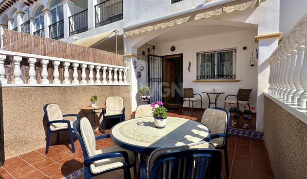 Odsprzedaż - Kamienica - Orihuela Costa - Costa Blanca