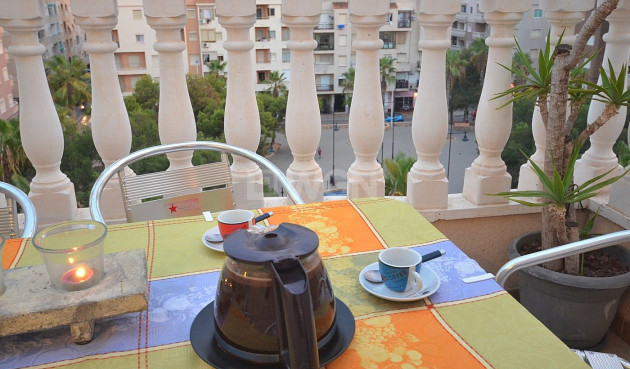 Odsprzedaż - Daszek - Torrevieja - Playa del Cura