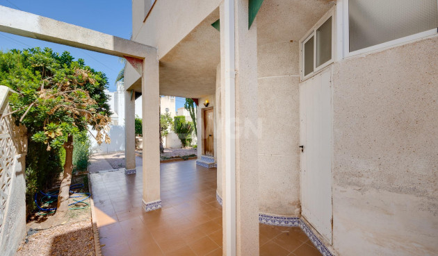 Odsprzedaż - Kamienica - Torrevieja - Paraje Natural