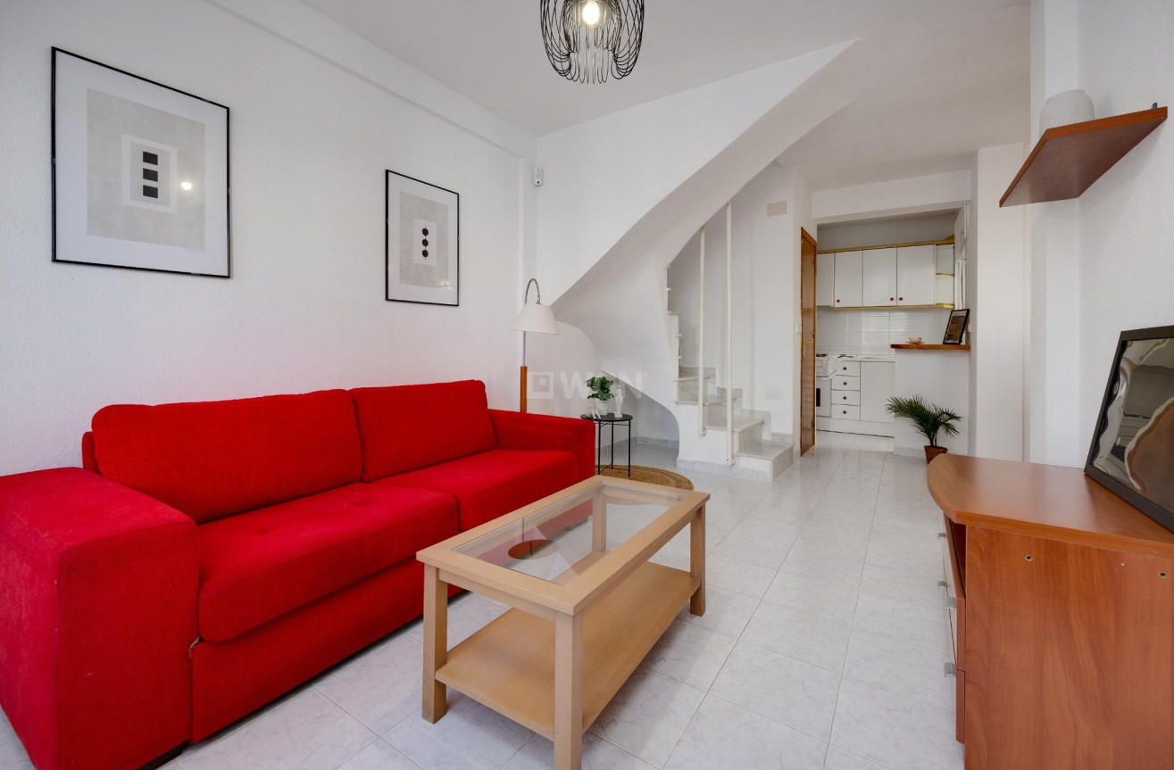 Odsprzedaż - Kamienica - Torrevieja - Paraje Natural