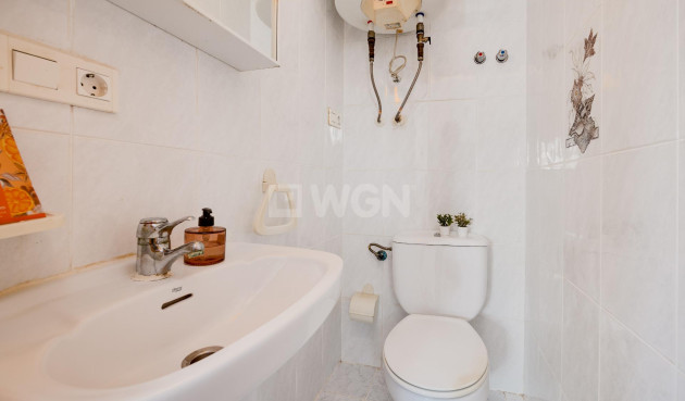 Odsprzedaż - Kamienica - Torrevieja - Paraje Natural