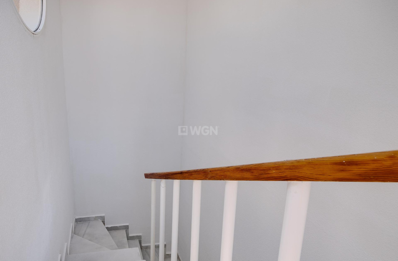 Odsprzedaż - Kamienica - Torrevieja - Paraje Natural