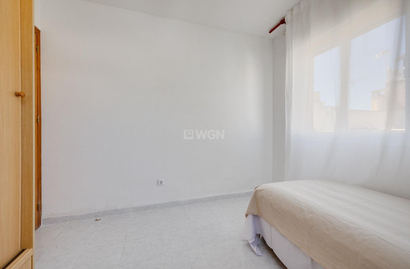 Odsprzedaż - Kamienica - Torrevieja - Paraje Natural