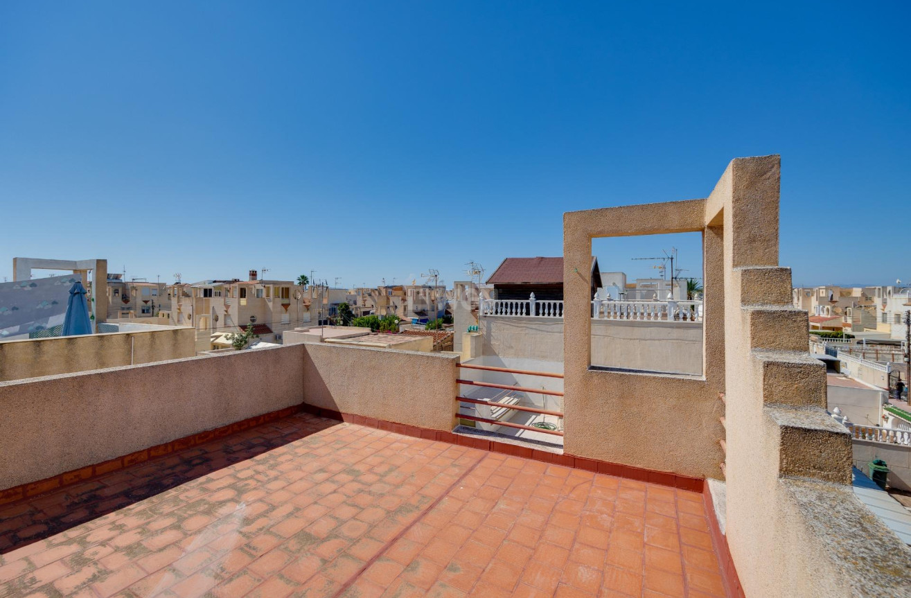 Odsprzedaż - Kamienica - Torrevieja - Paraje Natural