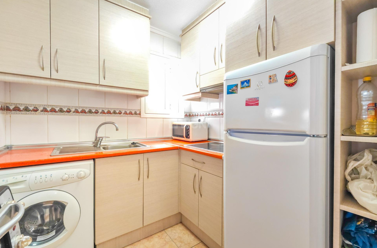 Reventa - Apartamento / piso - Torrevieja - PARQUE DE LAS NACIONES