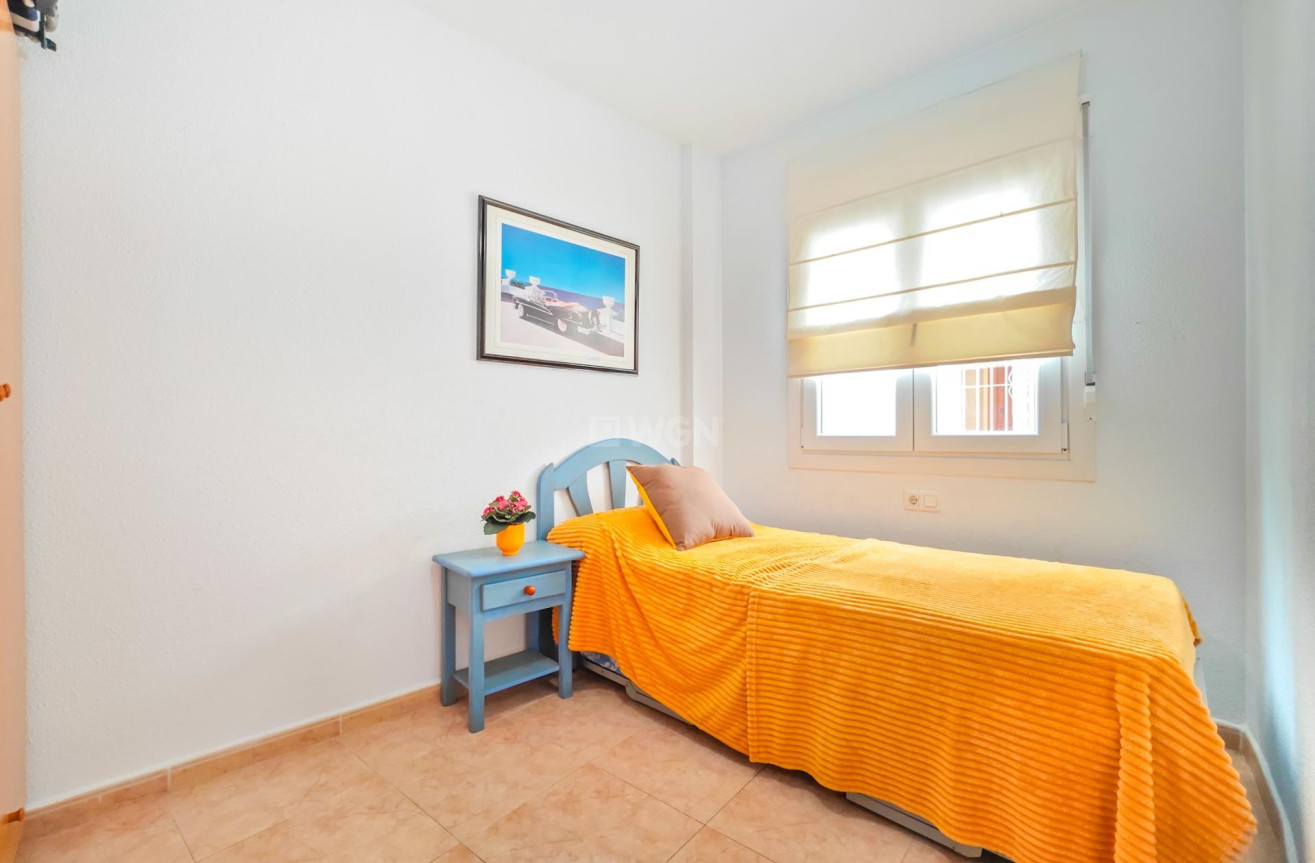 Reventa - Apartamento / piso - Torrevieja - PARQUE DE LAS NACIONES