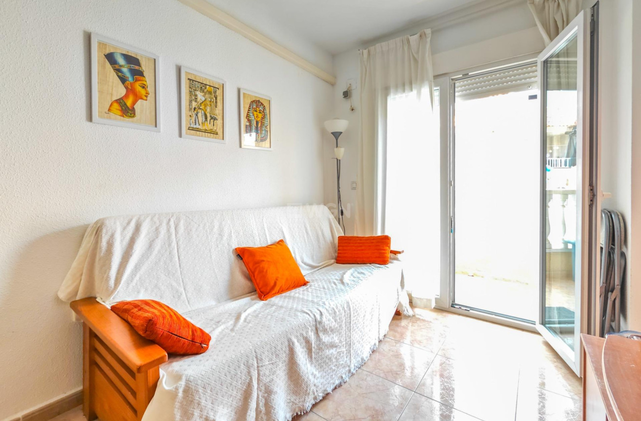 Reventa - Apartamento / piso - Torrevieja - PARQUE DE LAS NACIONES