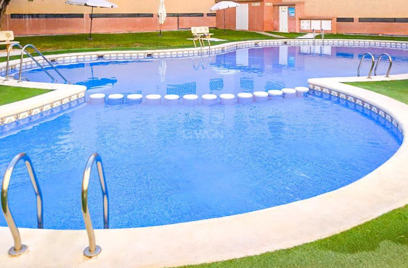 Reventa - Apartamento / piso - Torrevieja - PARQUE DE LAS NACIONES