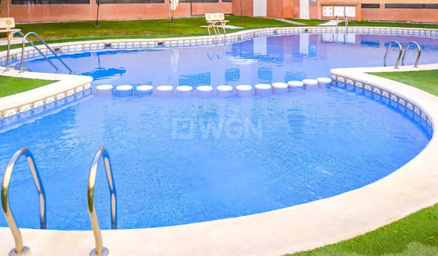 Reventa - Apartamento / piso - Torrevieja - PARQUE DE LAS NACIONES