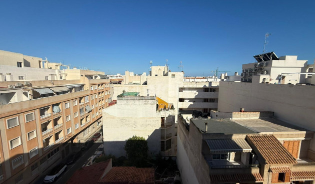 Wiederverkauf - Wohnung - Torrevieja - Playa del Cura