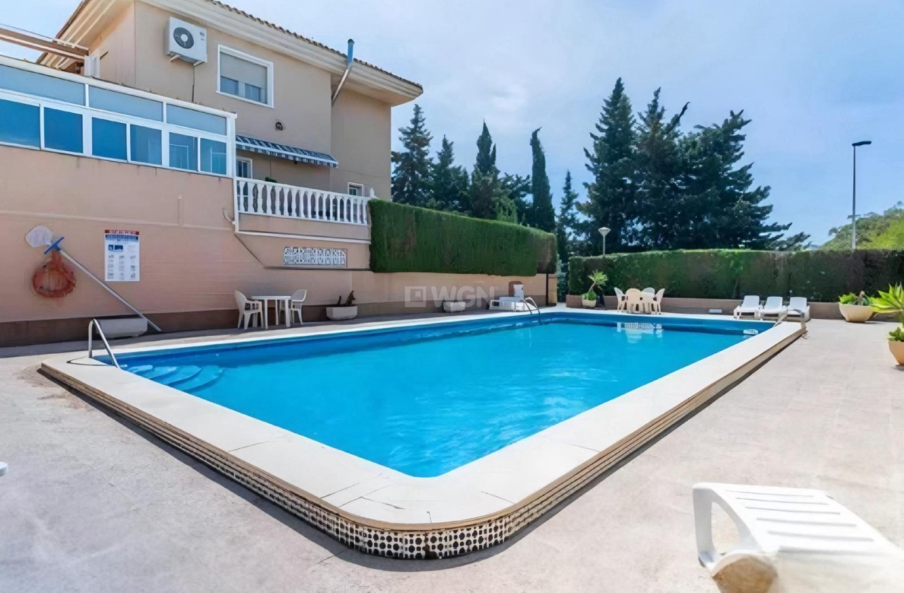 Resale - Villa - Torrevieja - Costa Blanca