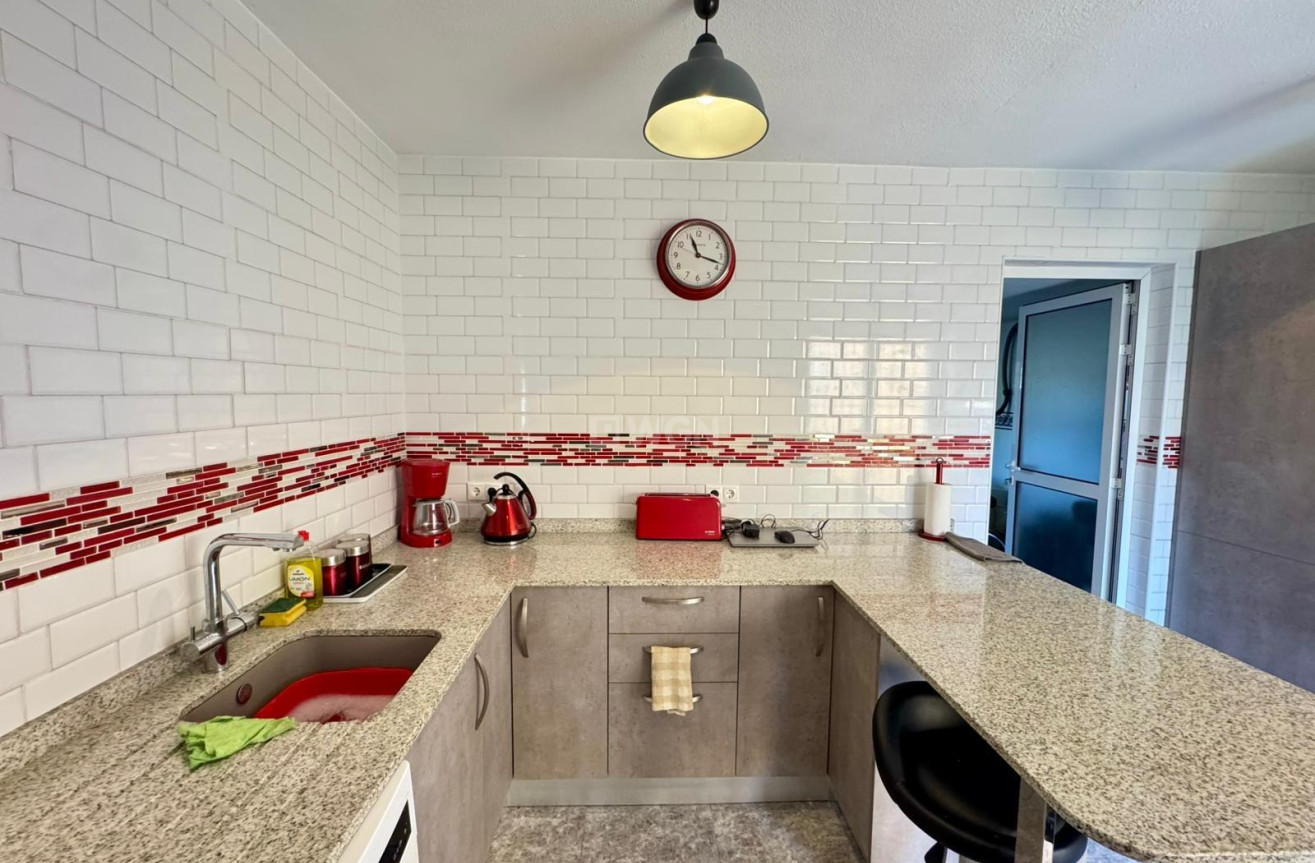 Resale - Villa - Torrevieja - Costa Blanca