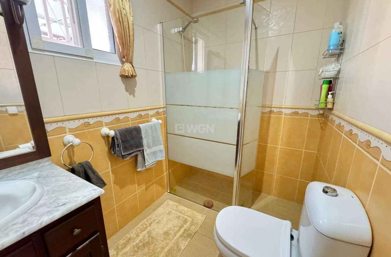 Resale - Villa - Torrevieja - Costa Blanca