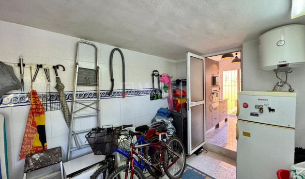 Resale - Villa - Torrevieja - Costa Blanca