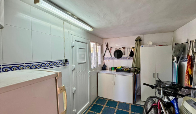 Resale - Villa - Torrevieja - Costa Blanca