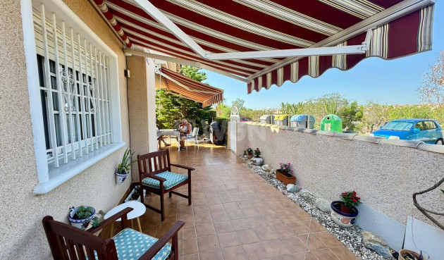 Resale - Villa - Torrevieja - Costa Blanca